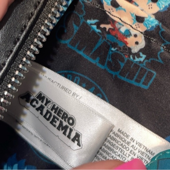 Loungefly My Hero Academia Deku Infinity Cosplay Glow in the Dark Mini Backpack - Picture 13 of 15